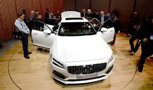 Volvo S90