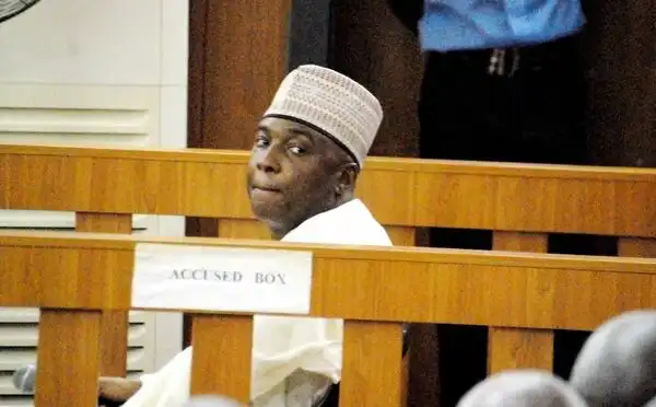 Saraki_20
