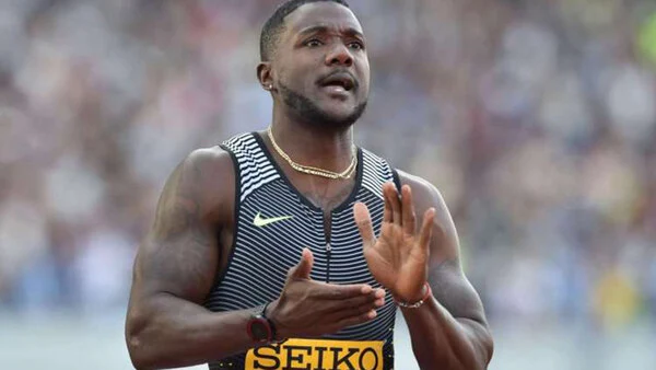 American Justin Gatlin, roared to a 100 metres victory in Japan yesterday, as track and field’s pantomime villain kicked off his preparations for this summer’s Rio Olympics. 