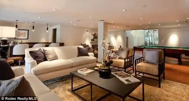 Spacious: Emmy-winning television director John Rich, who died aged 86 in 2012, previously owned the spacious home that's perfect for entertaining a large number of guests. Fonda said she held her 75th birthday party inside with 150 guests