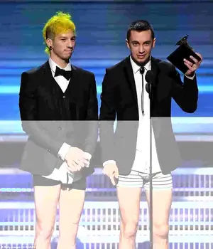 Forget something? Twenty One Pilots won Best Pop Duo/Group Performance as they chose to accept in their underwear