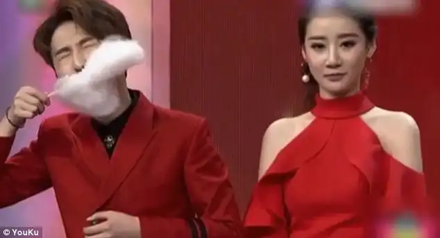 The presenter remained calm after the three-second devouring of the candy floss