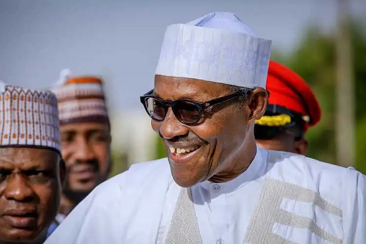 Security Operatives Return Valuables, Buhari Describes Act As New Nigeria