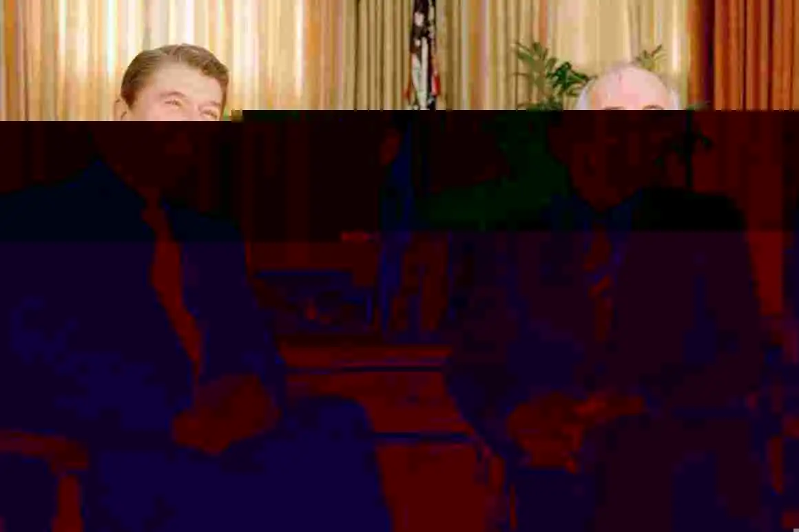Mikhail Gorbachev and Ronald Reagan in 1987