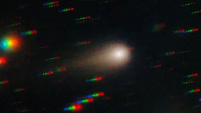 Captivating image of Comet 3I/ATLAS against a star-filled background, captured by Gemini South.
